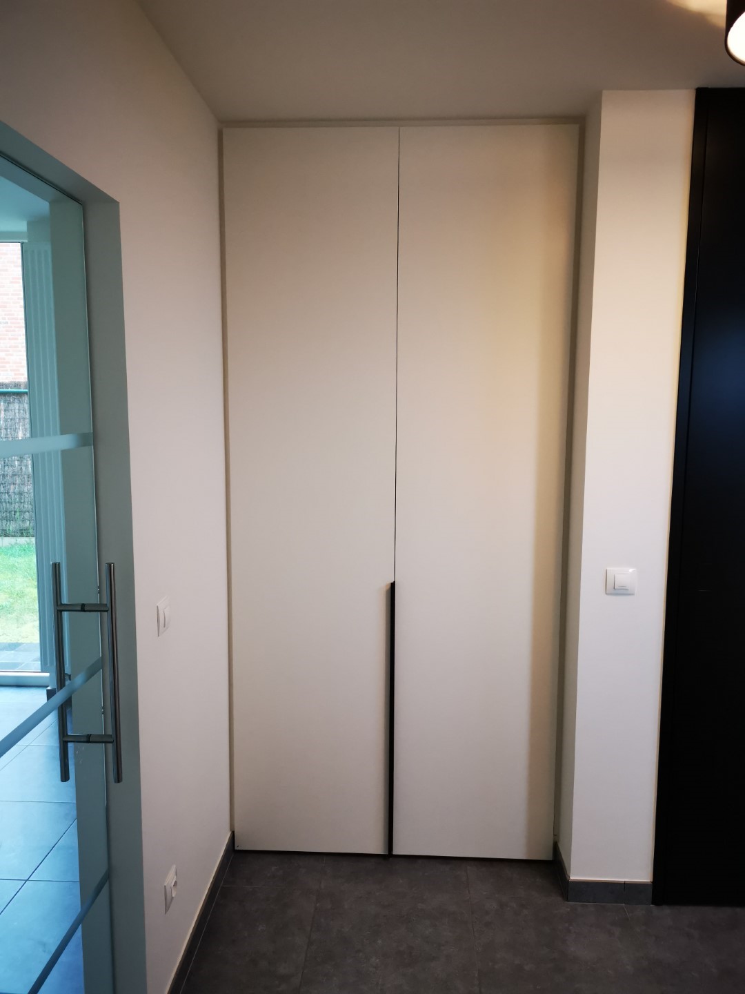 maatwerk ingebouwd vestiaire
