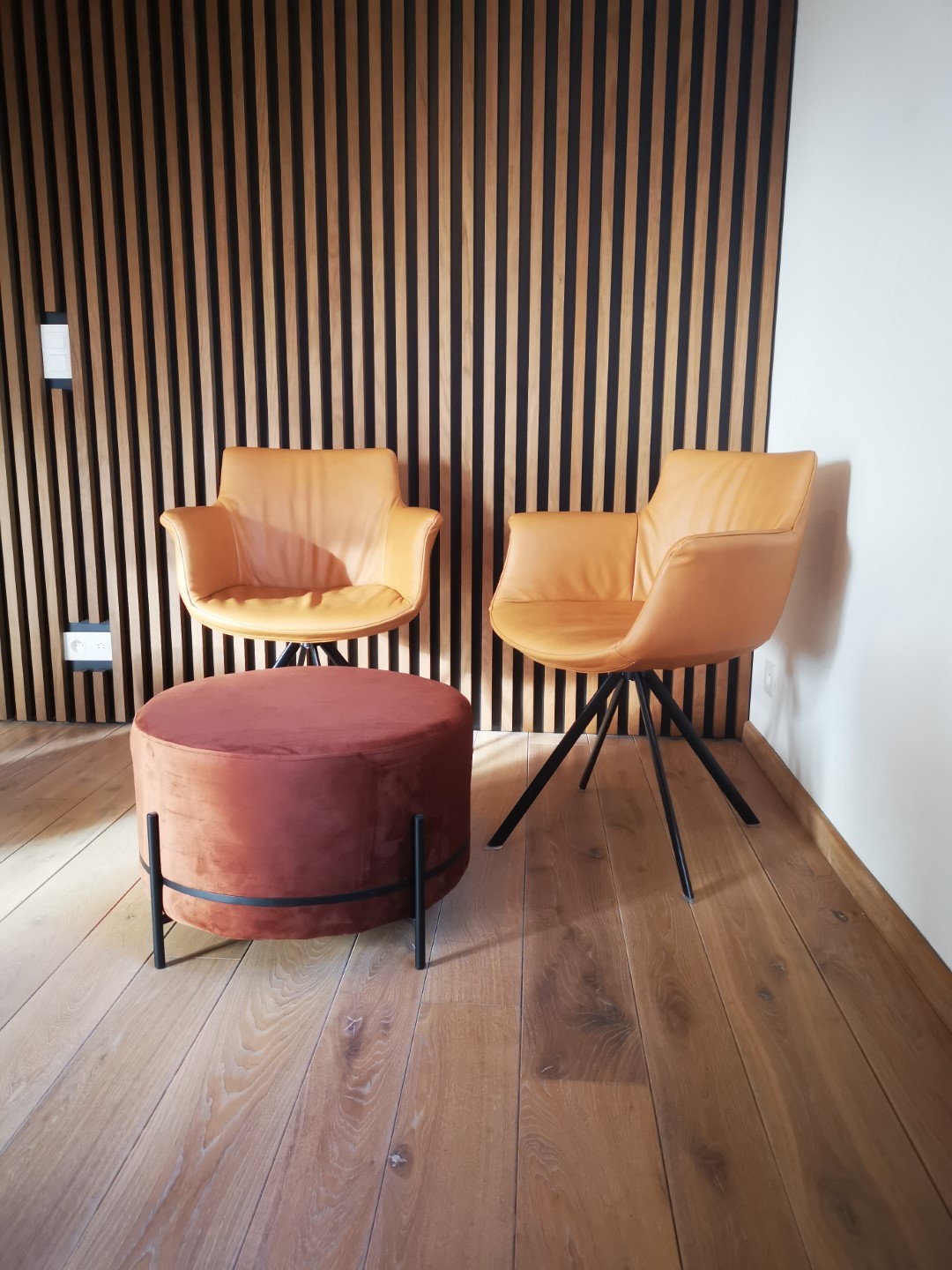 vmwoods binnenschrijnwerk plinten muurbekleding