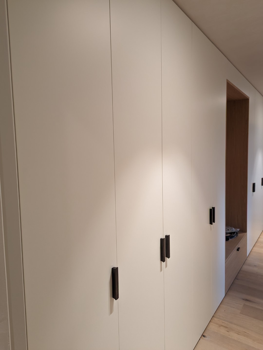 dressing kast fineer
